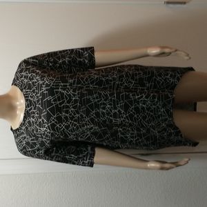 LuLaRoe black & white top